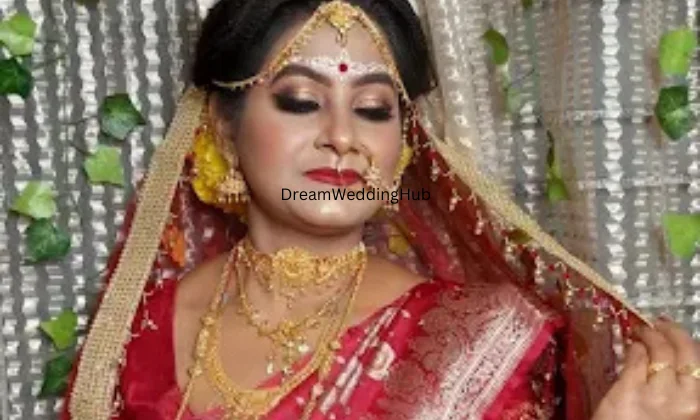 Makeup Artist Jhumpa Roy